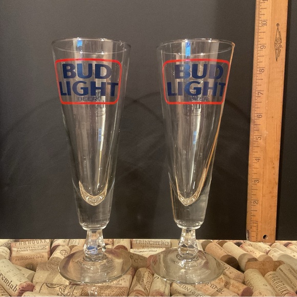 Vintage Bud Light Pilsner Beer Glasses - Picture 3 of 4